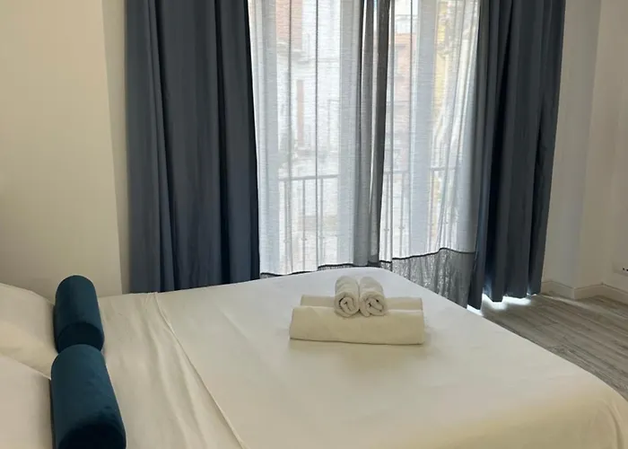 Apartamento Zona Luxury 2 *